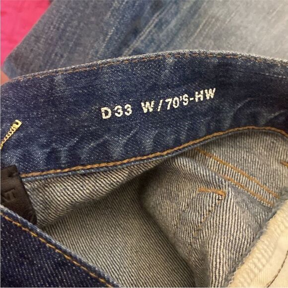 Saint Laurent cropped straight leg high waist jeans, size 25 - Picture 14 of 14